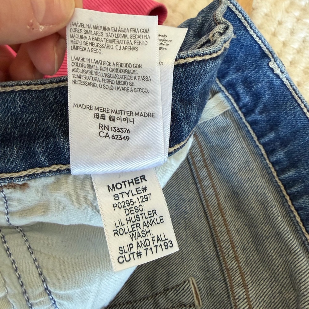 MOTHER Lil Hustler Roller Ankle Jeans - Picture 12 of 12